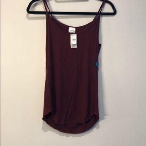 dark red tank top